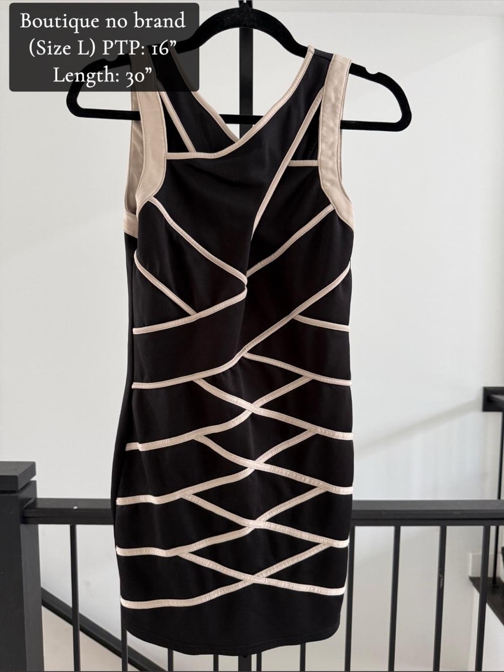 Sleeveless Black & Cream Bodycon Dress - Boutique